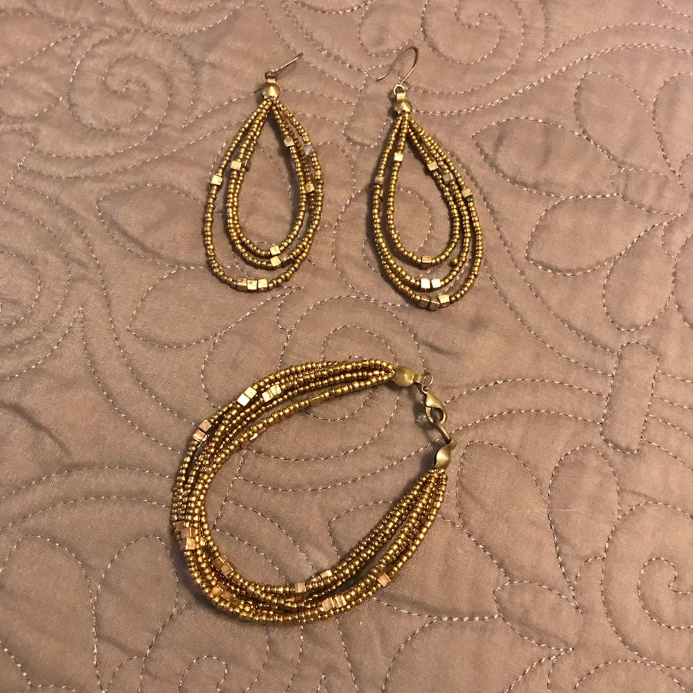 Copper-colored beaded set